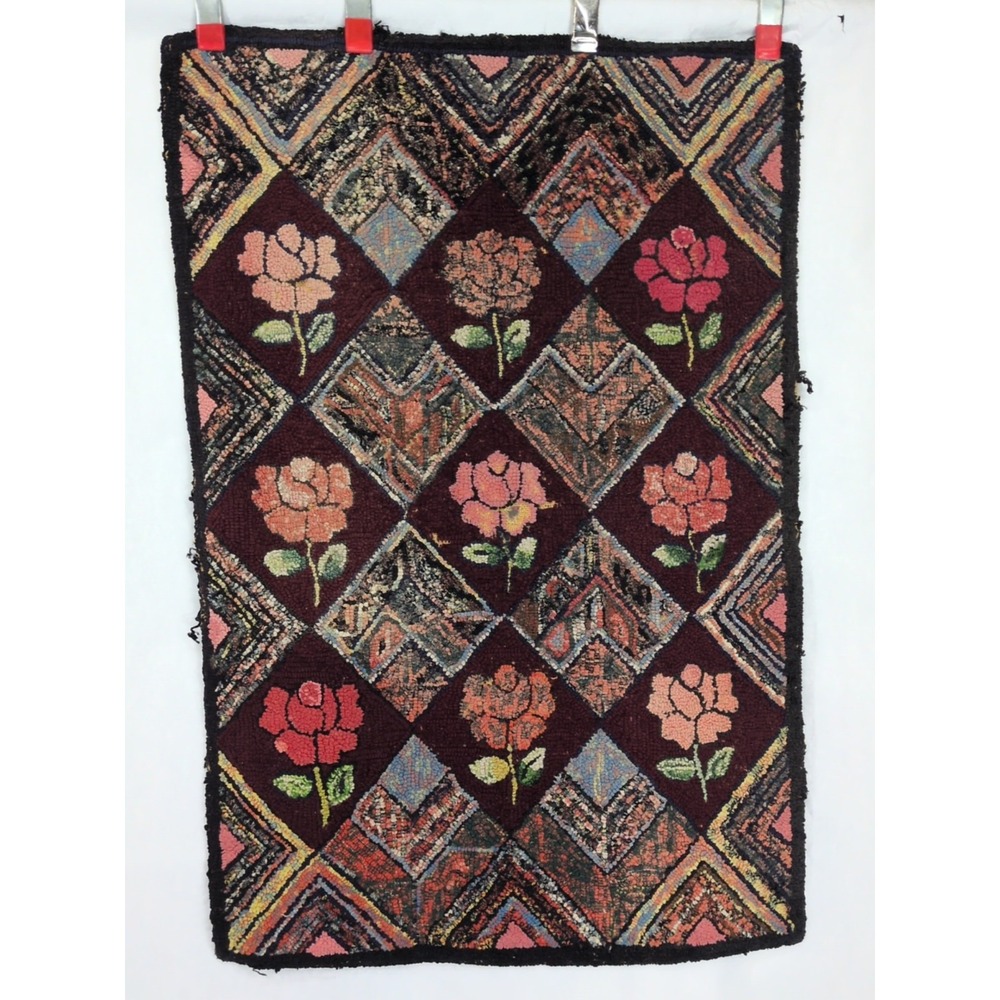 VTG Antique Hooked Rug 36"X24" Red Roses Floral Colorful Hit Or Miss Cottagecore